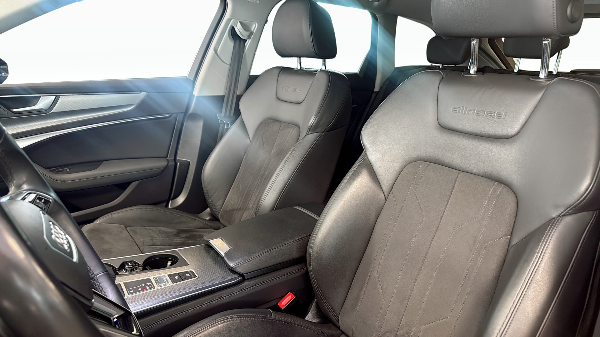 Audi A6 allroad quattro FFT72E