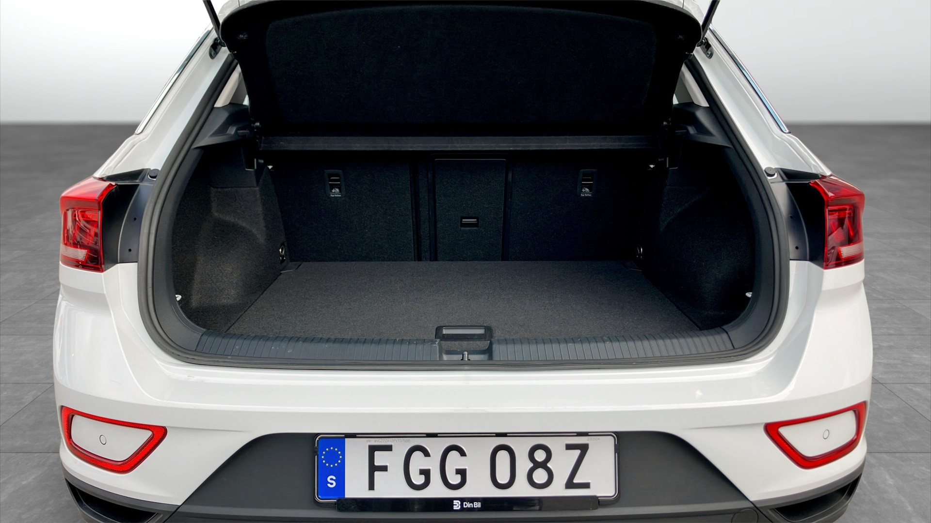 Volkswagen T-Roc FGG08Z