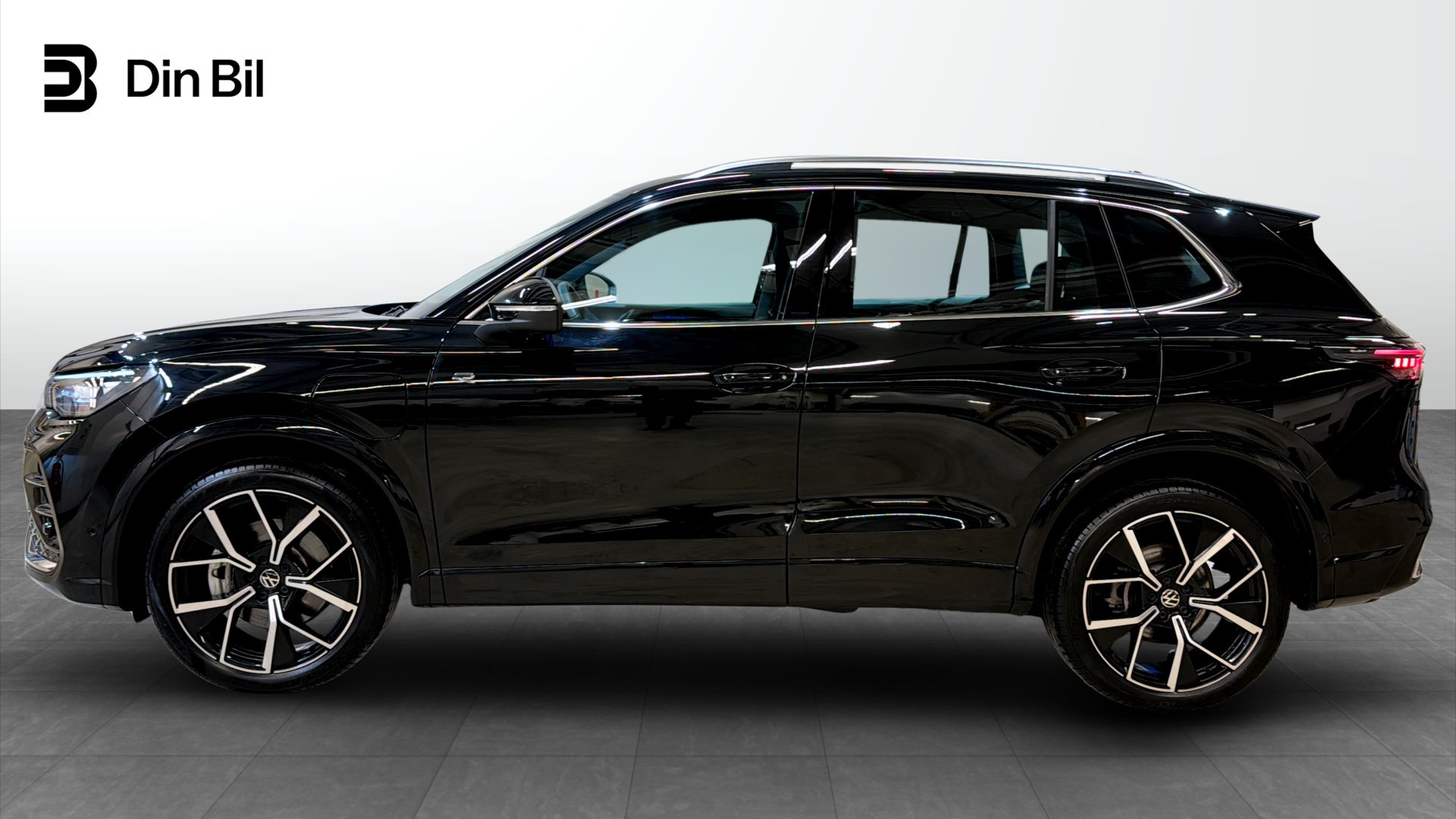 Volkswagen Tiguan FHF62P