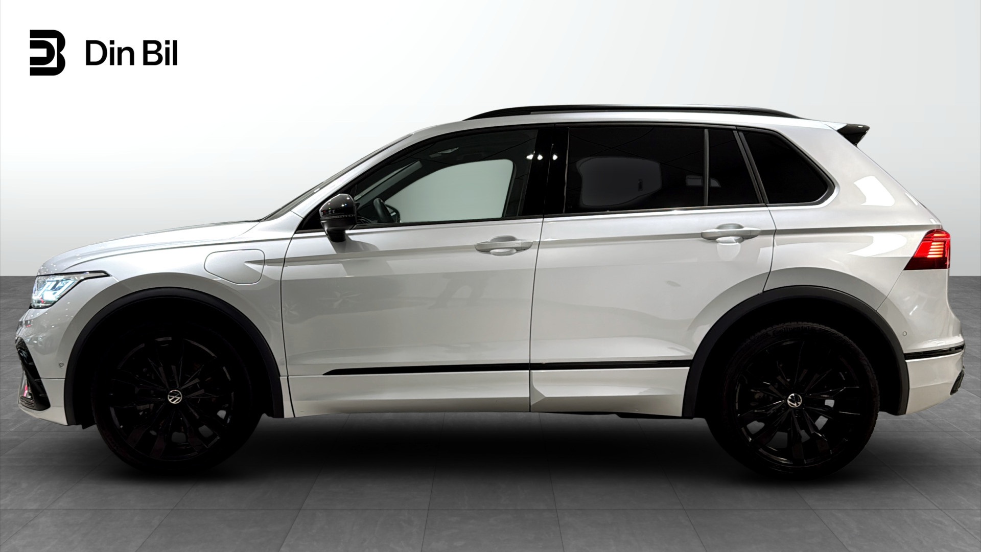 Volkswagen Tiguan FHH56R