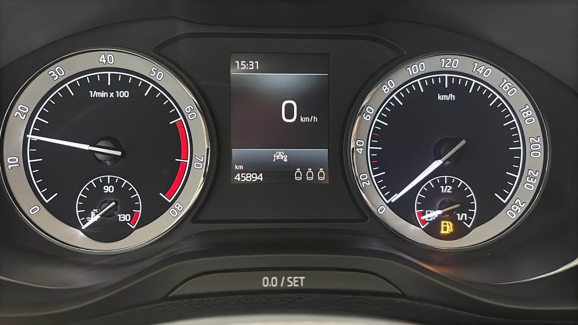 Skoda Karoq FHJ78M