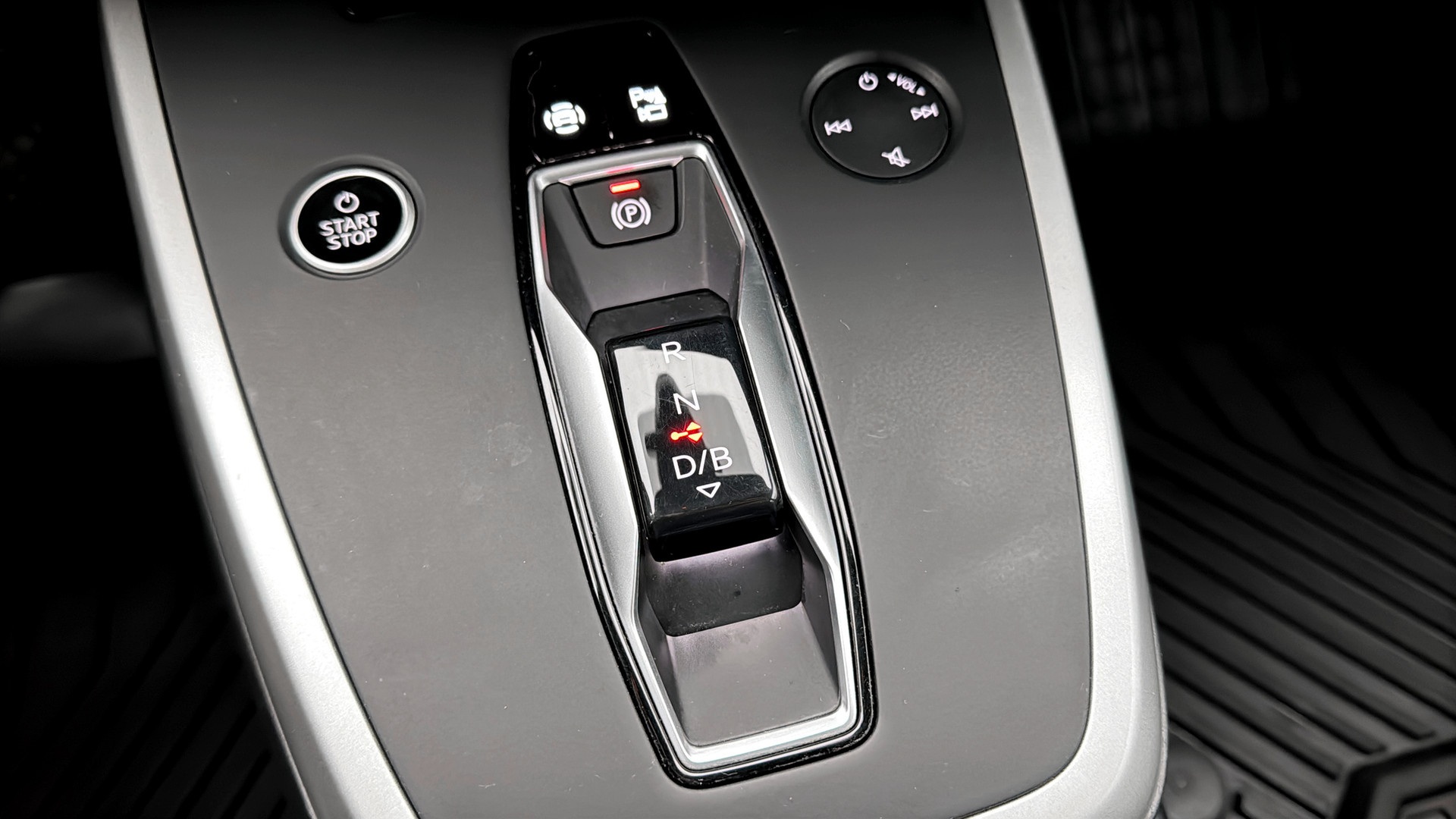 Audi Q4 Sportback e-tron FHK18K