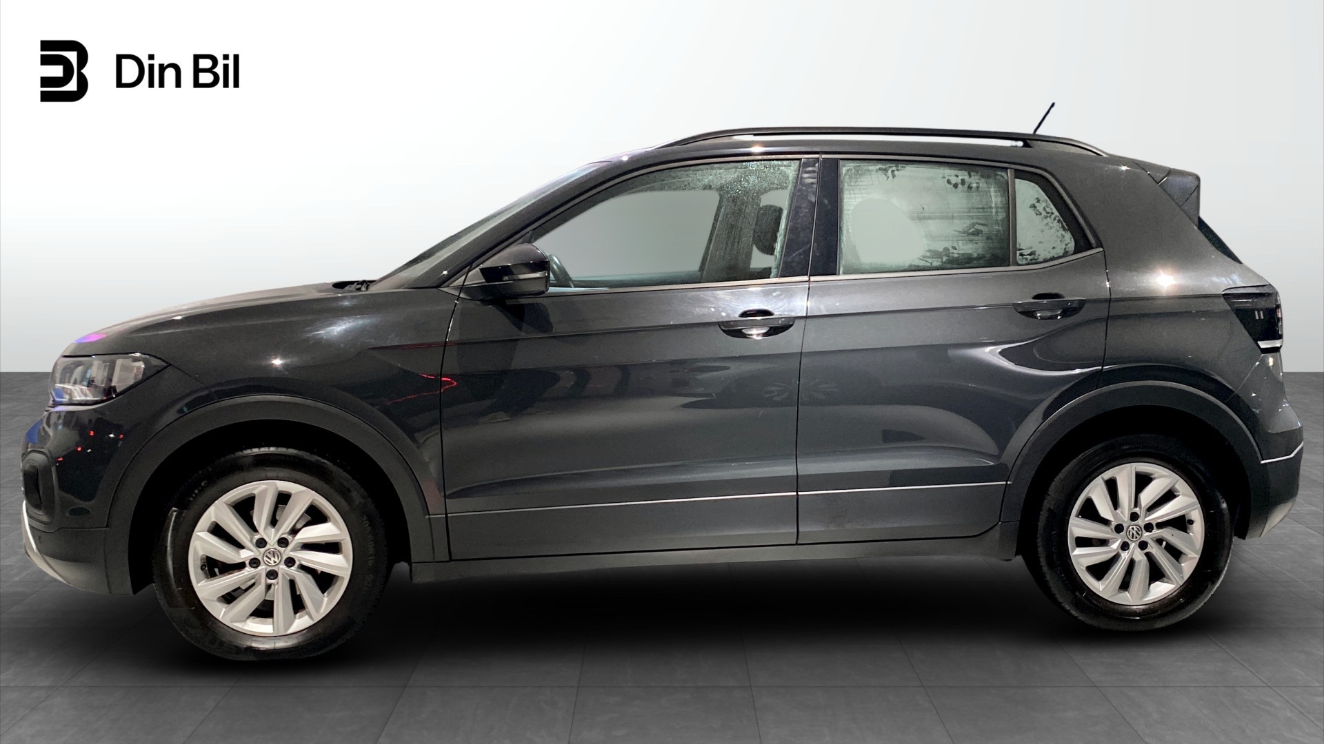 Volkswagen T-Cross FHO215