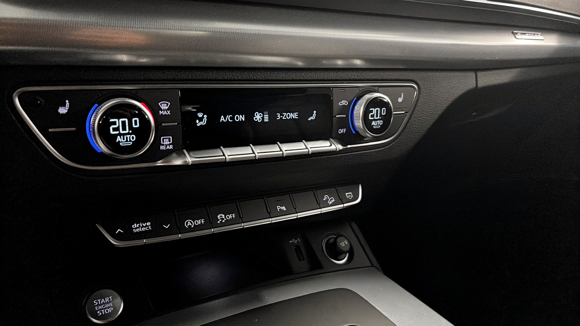 Audi Q5 FHY47M