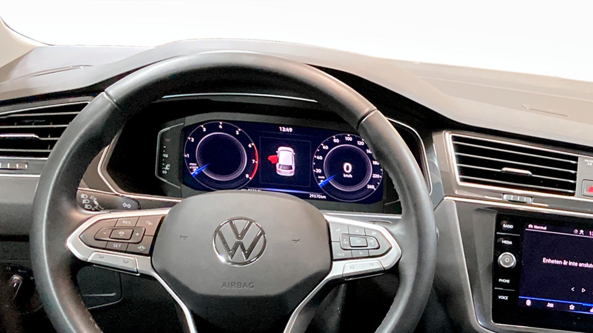 Volkswagen Tiguan FJH18Y