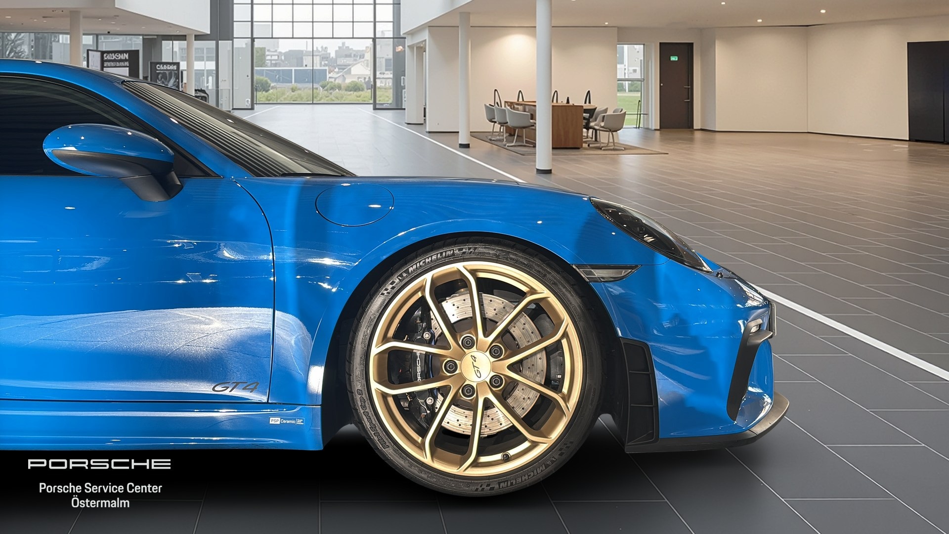 Porsche 718 Cayman FJP864