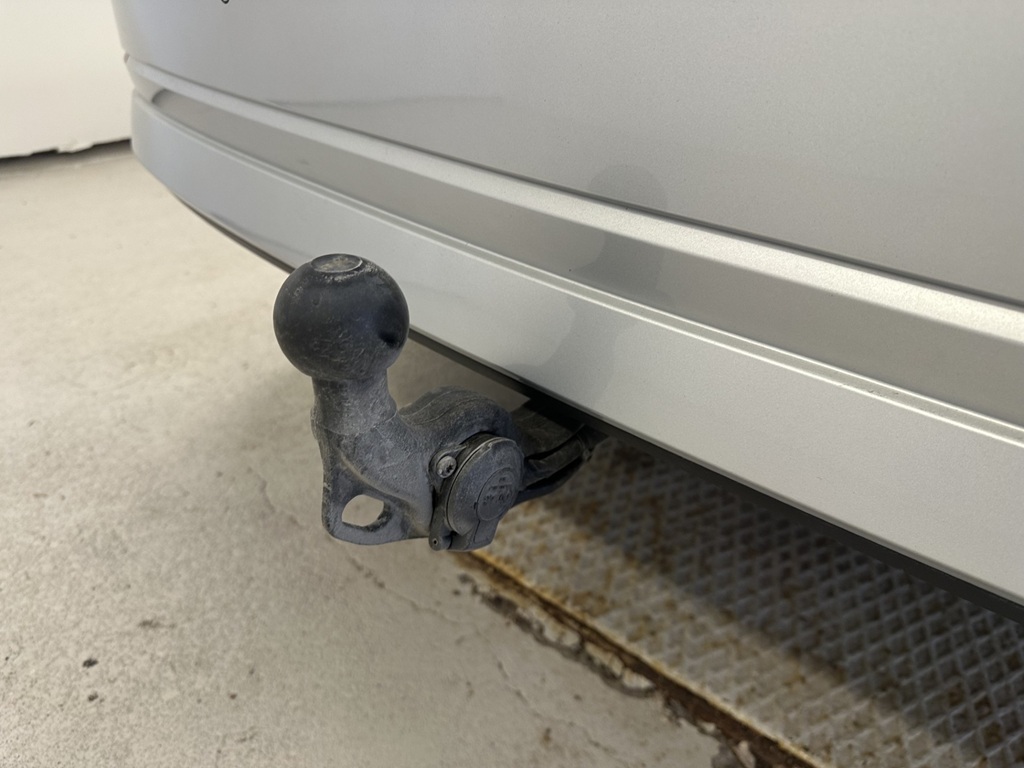 Skoda Octavia Combi FJS18W