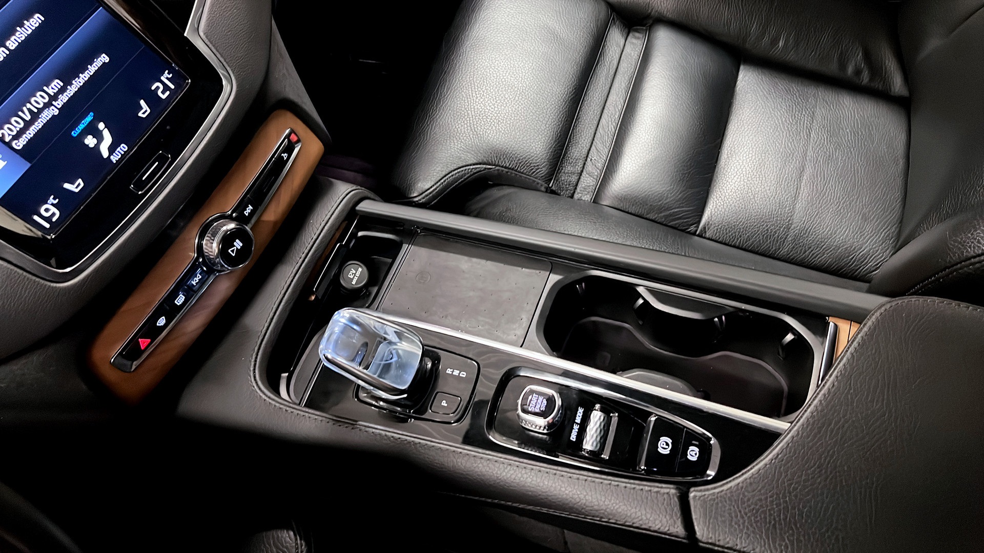 Volvo XC90 FKE68G