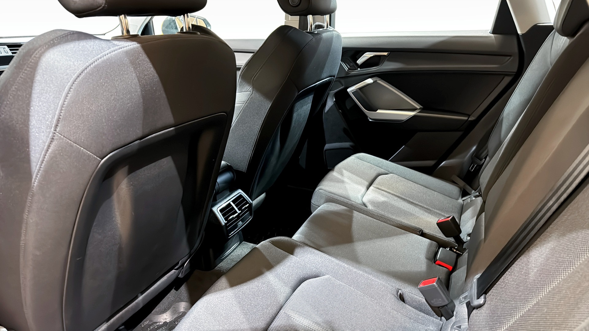 Audi Q3 FKL73B