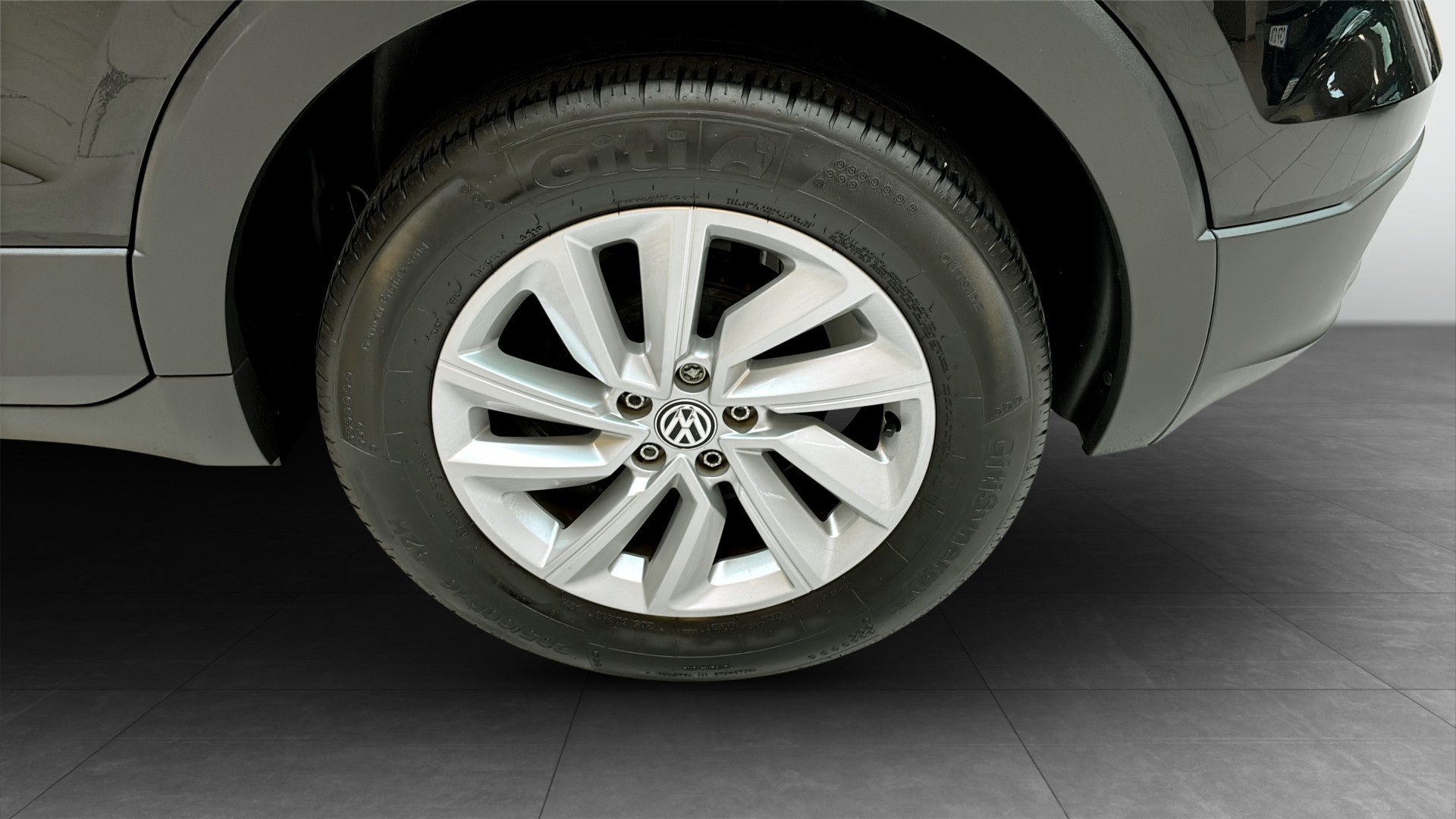 Volkswagen T-Cross FKN86W