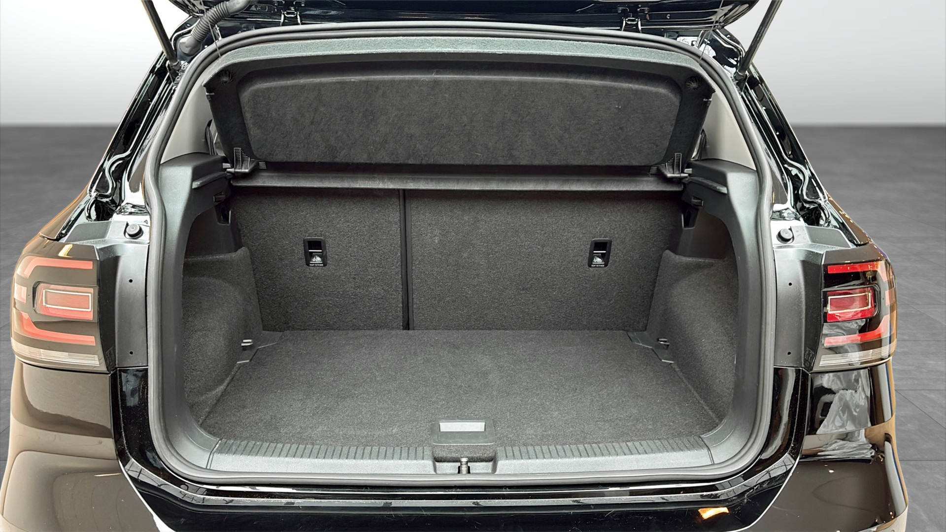 Volkswagen T-Cross FKN86W