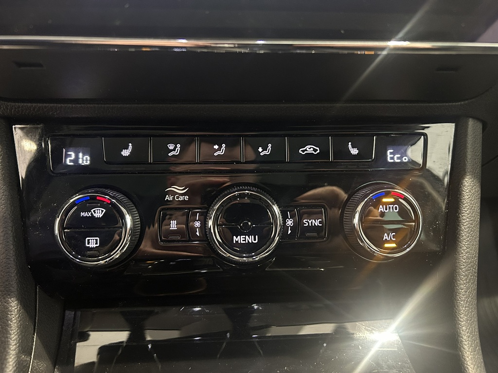 Skoda Superb Combi FKT86Z