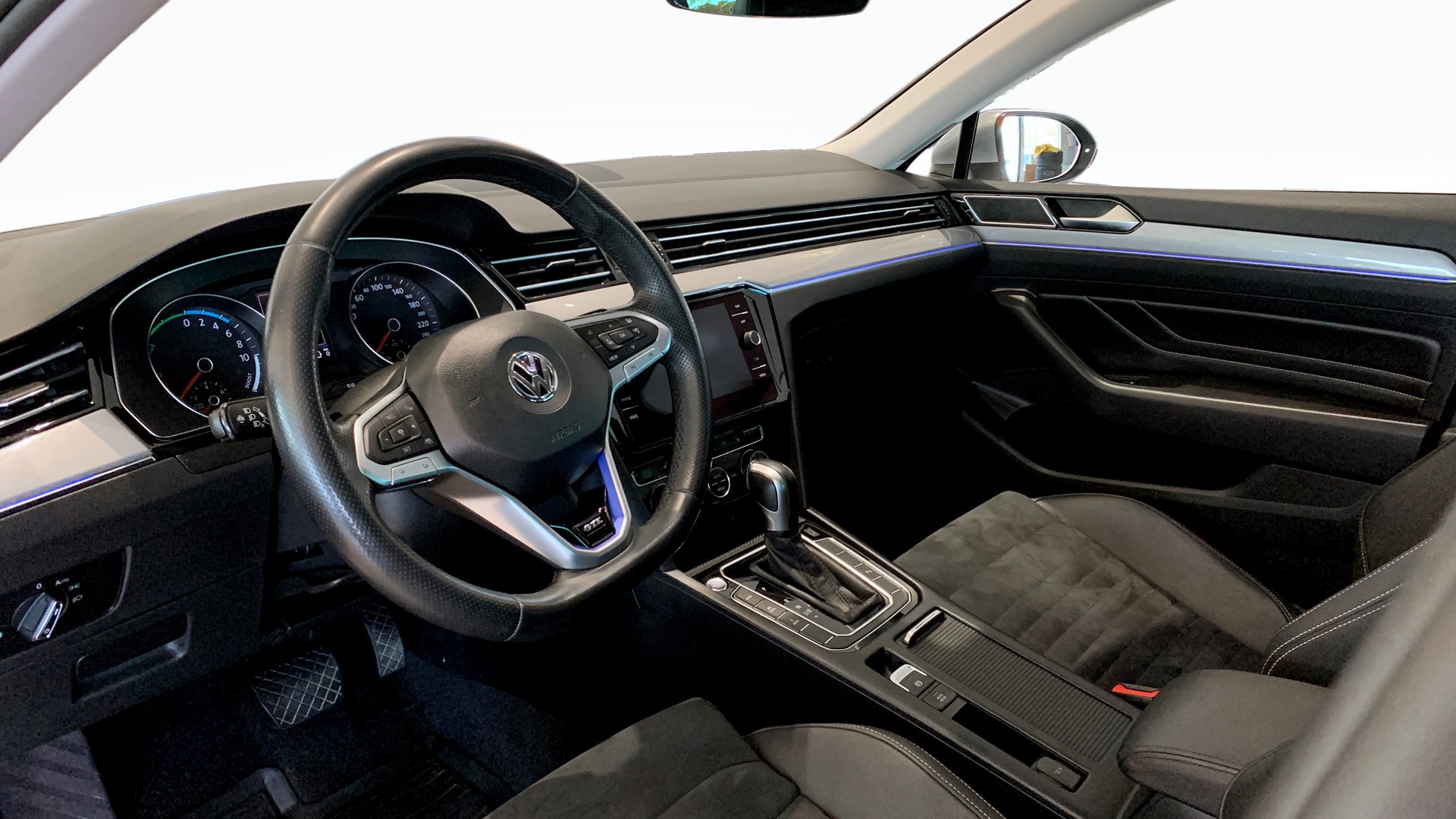 Volkswagen Passat Sportscombi FLB66T