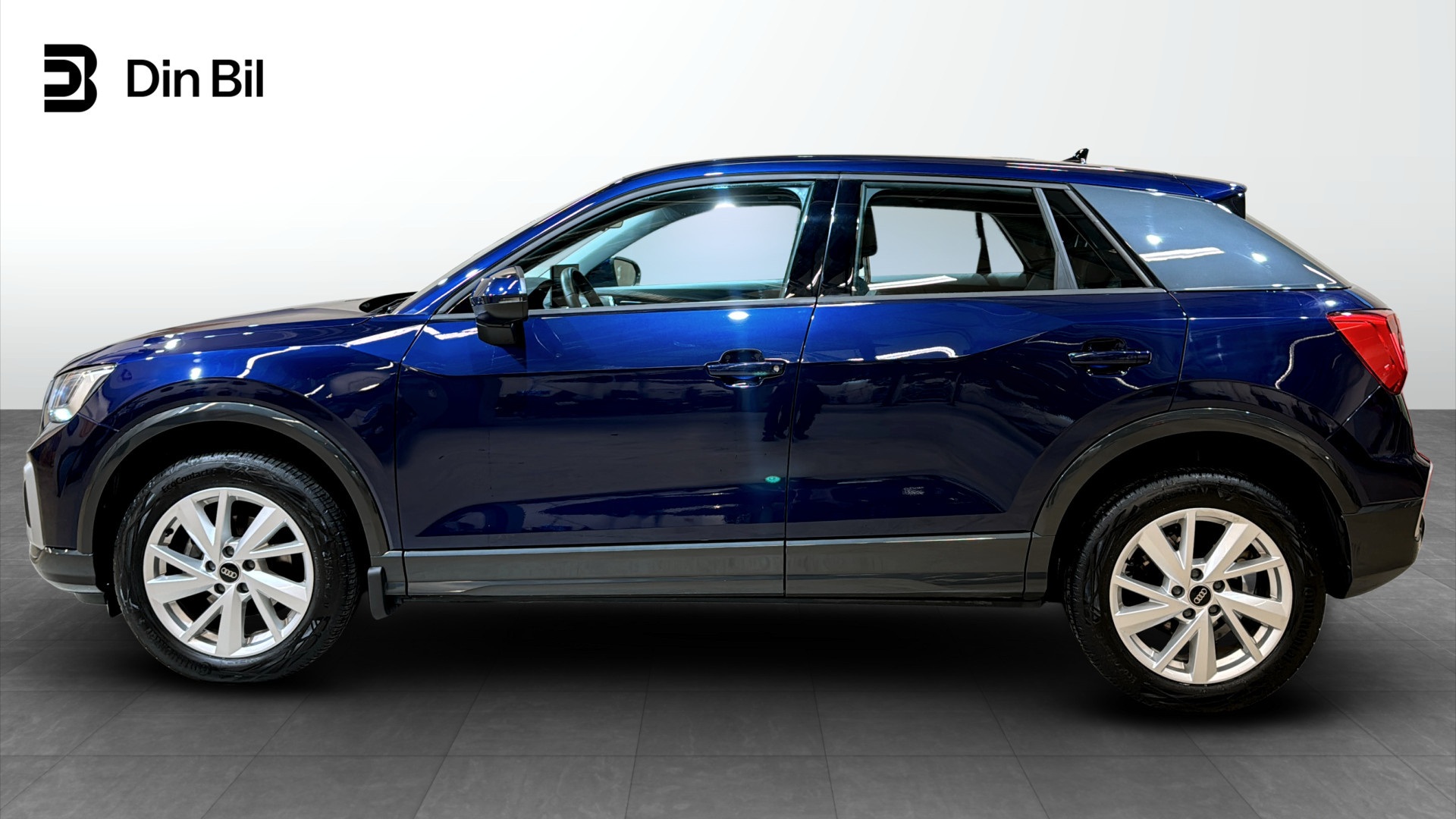 Audi Q2 FLC73C