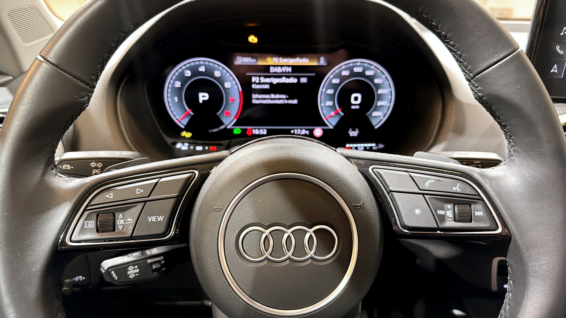 Audi Q2 FLC73C