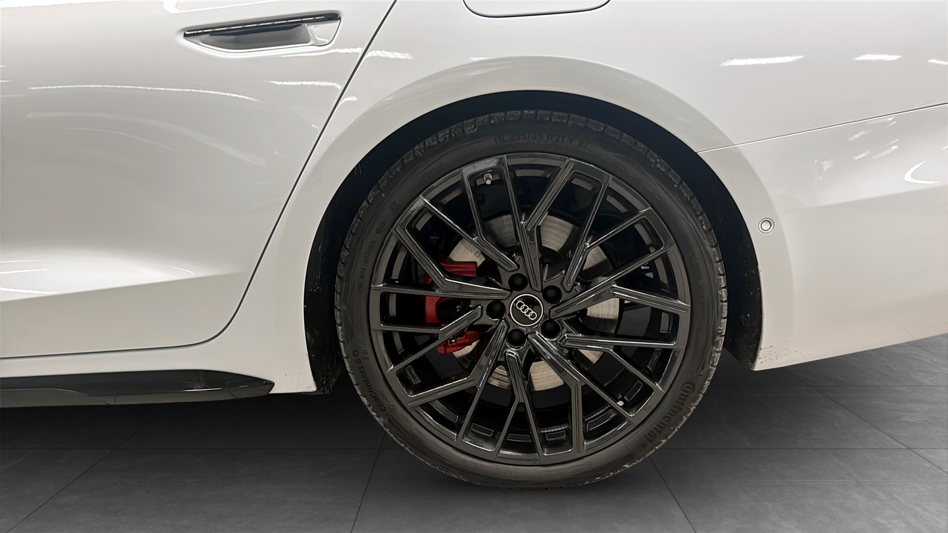 Audi A6 Avant FLR02Z