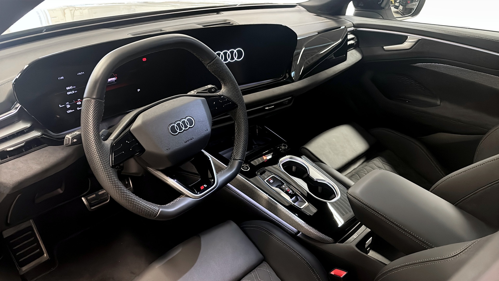 Audi A6 Avant FLR02Z