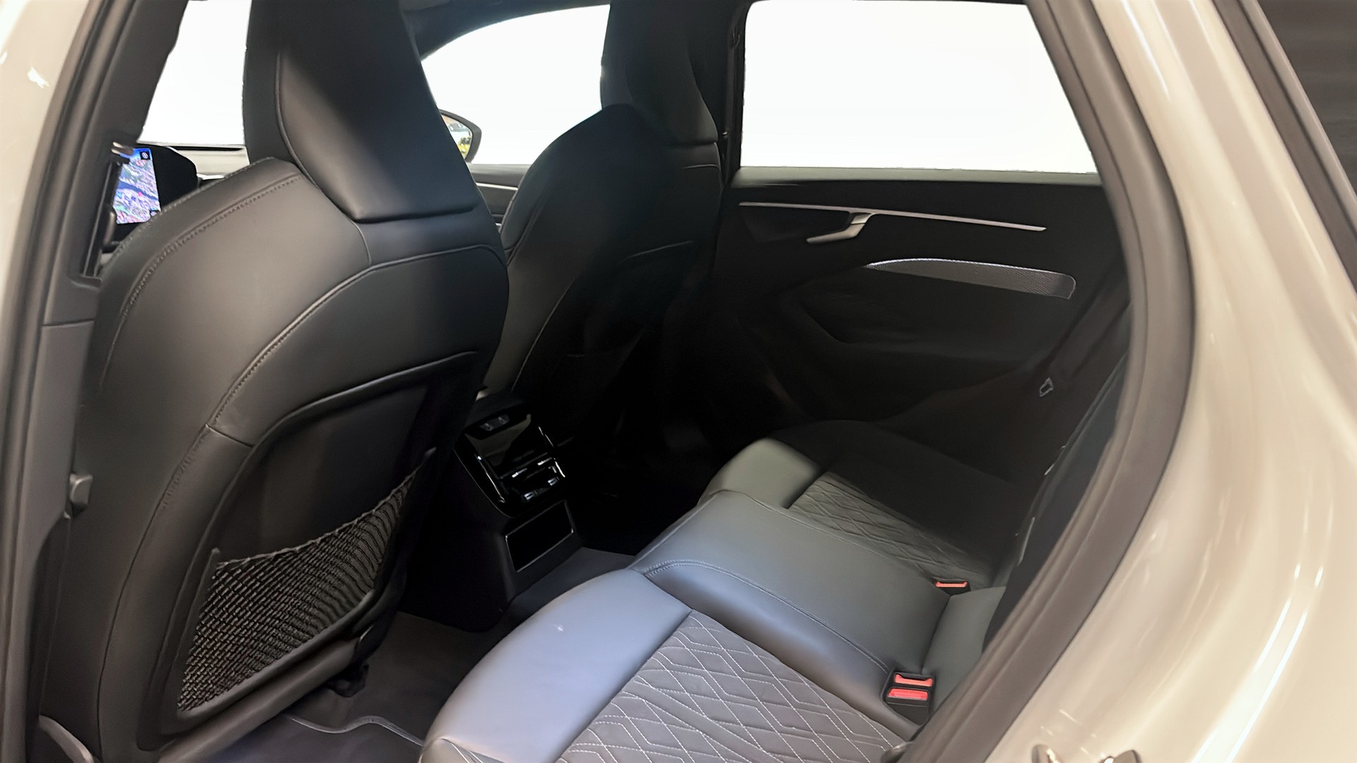 Audi A6 Avant FLR02Z