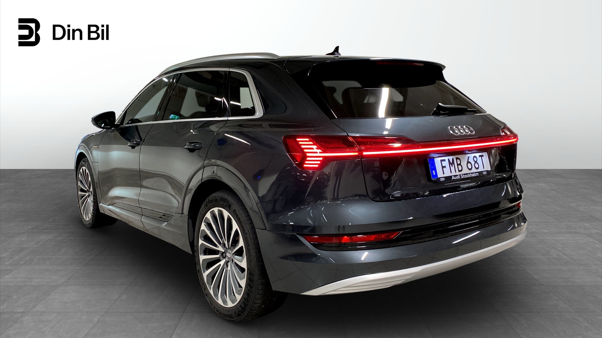 Audi e-tron FMB68T