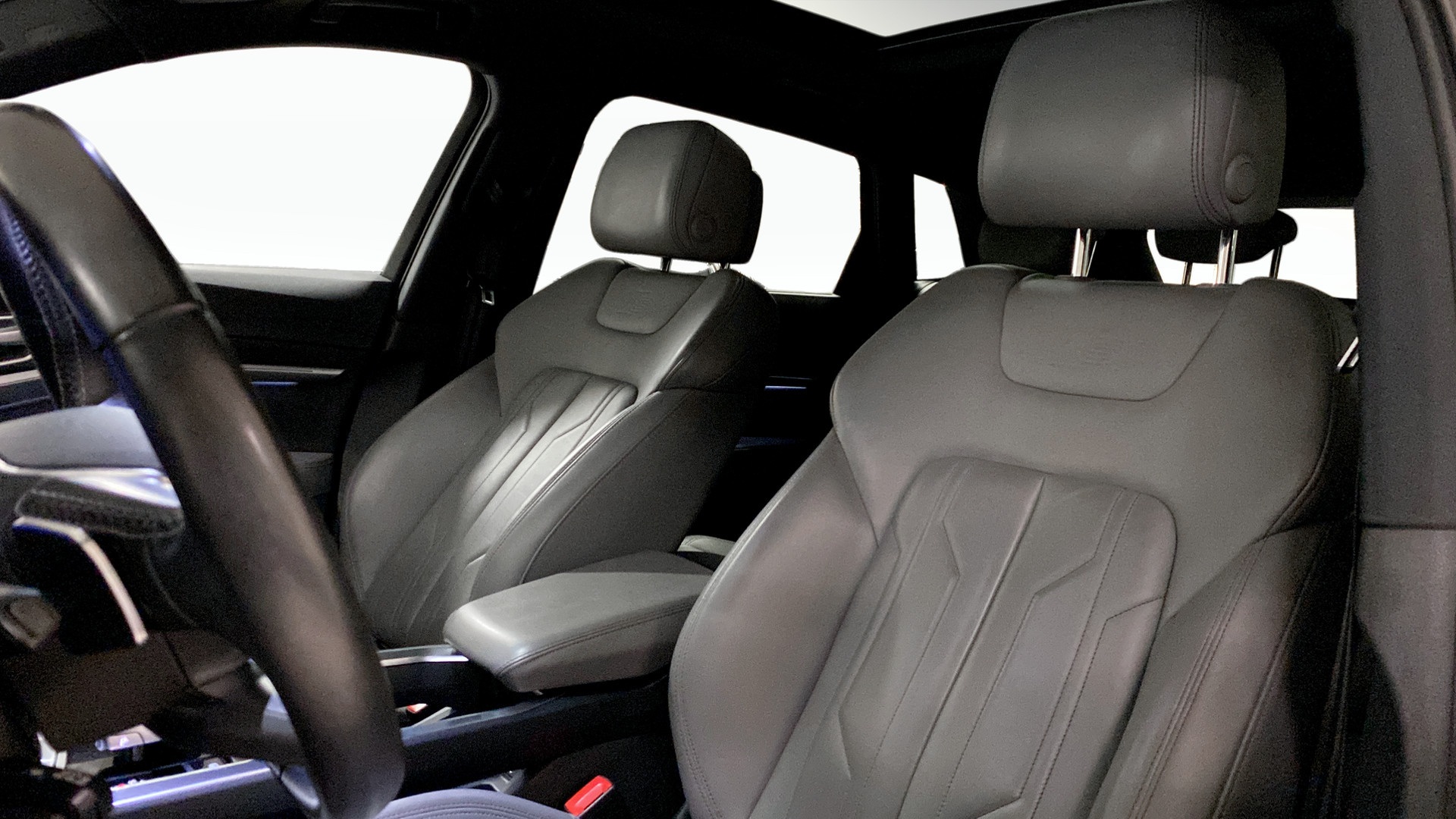 Audi e-tron FMB68T