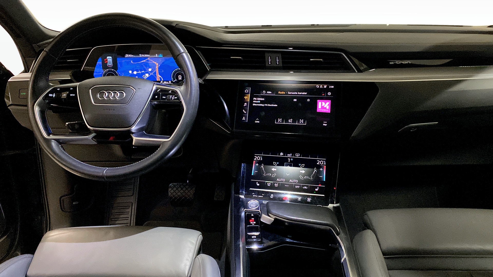 Audi e-tron FMB68T