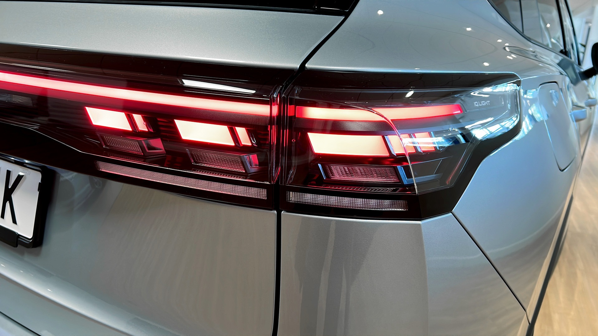 Volkswagen Tiguan FMH73K
