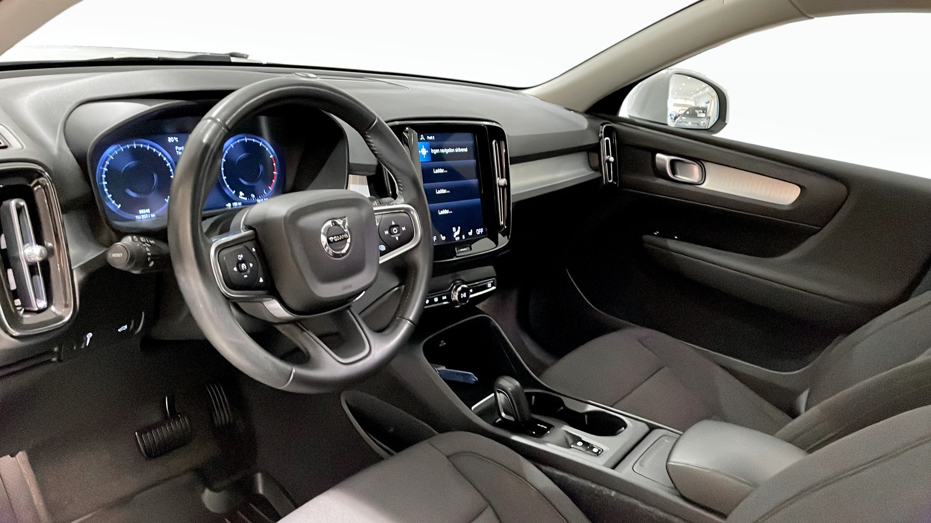 Volvo XC40 FMO969