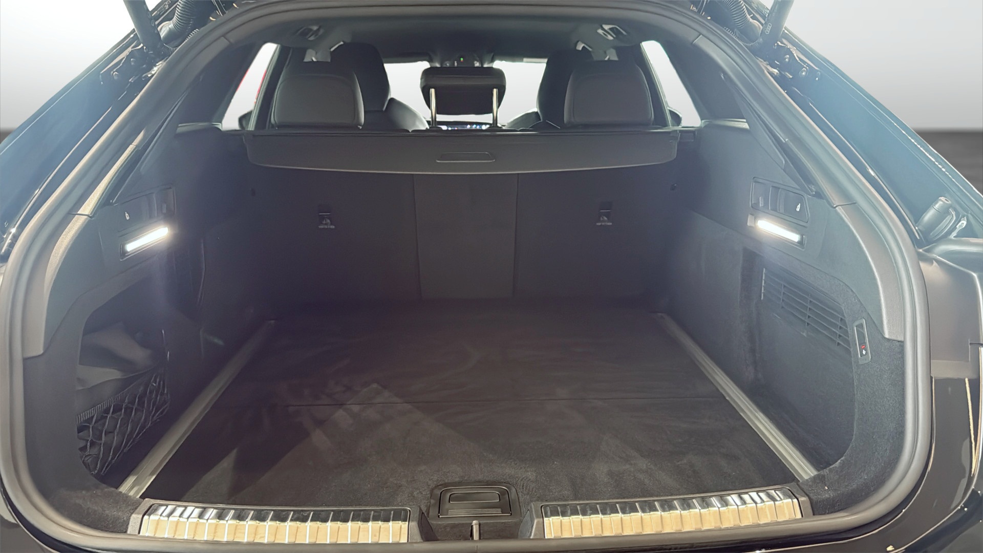 Audi A6 Avant FMP19K