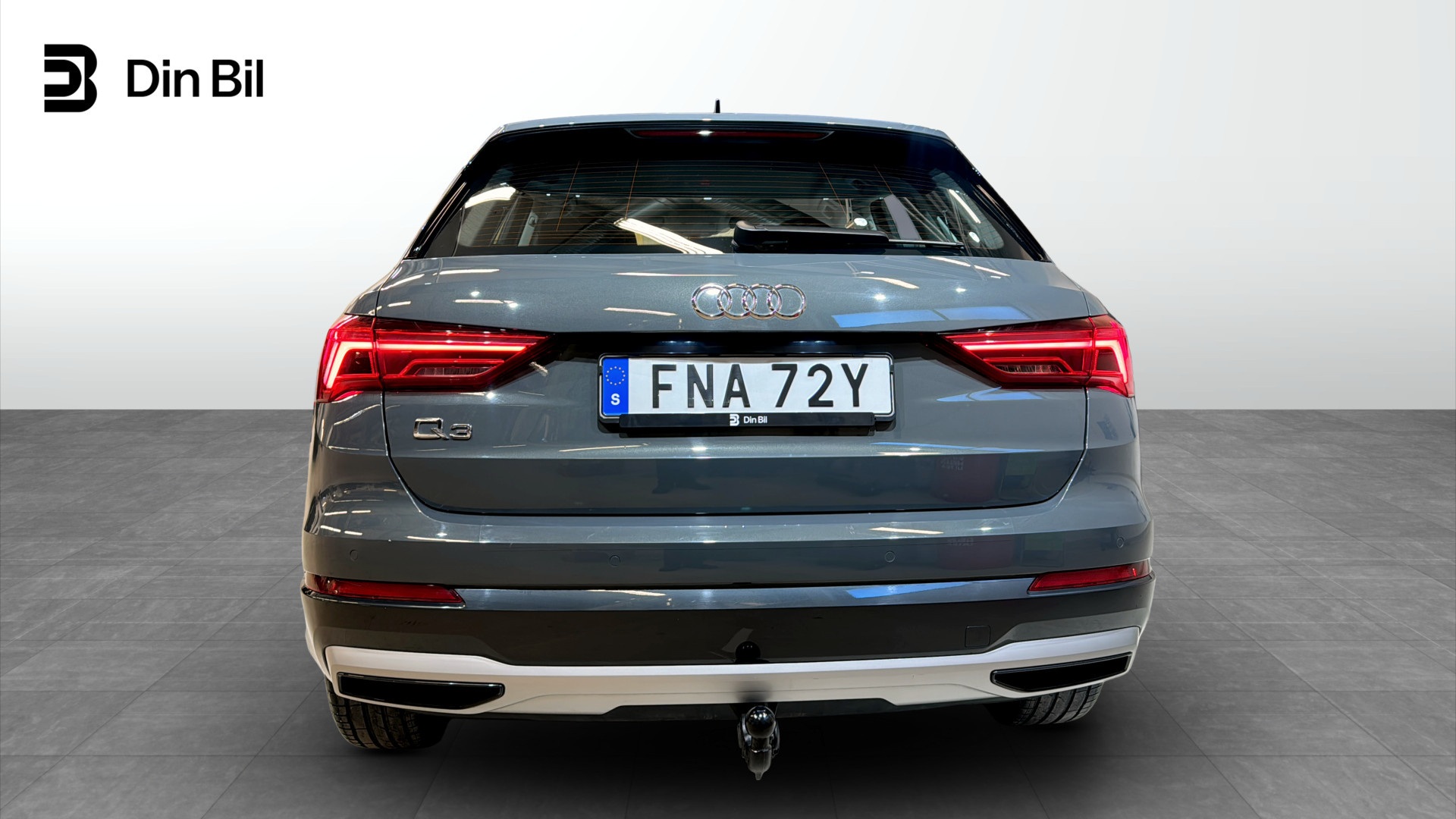 Audi Q3 FNA72Y