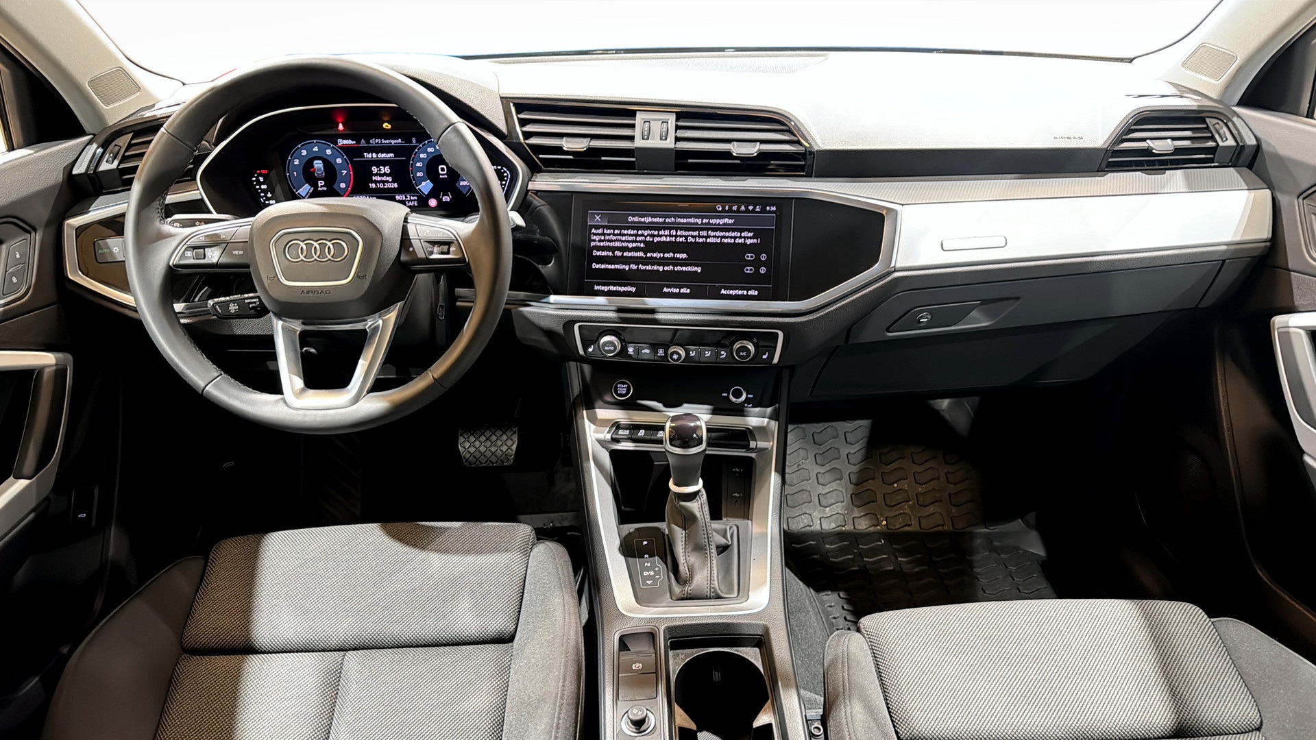 Audi Q3 FNA72Y