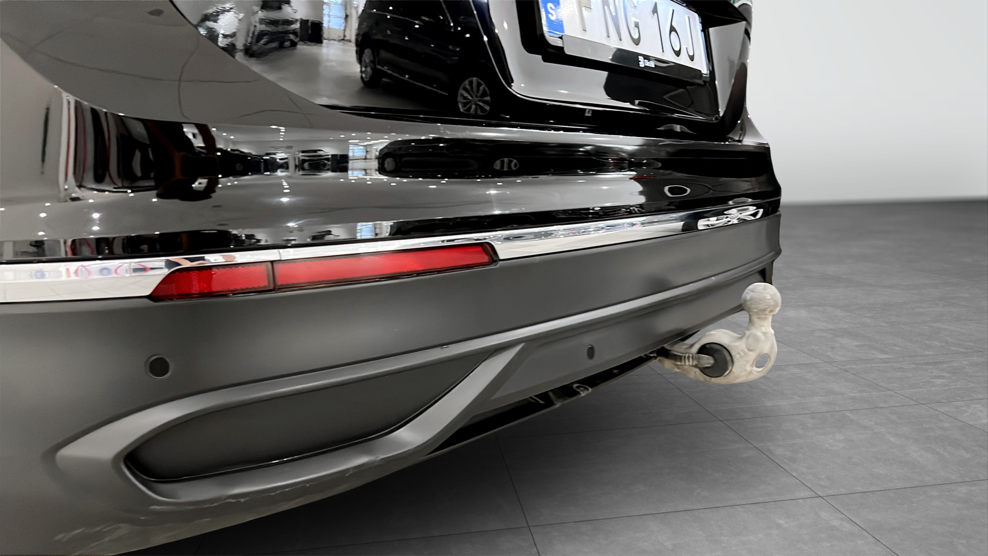 Volkswagen Tiguan FNG16J