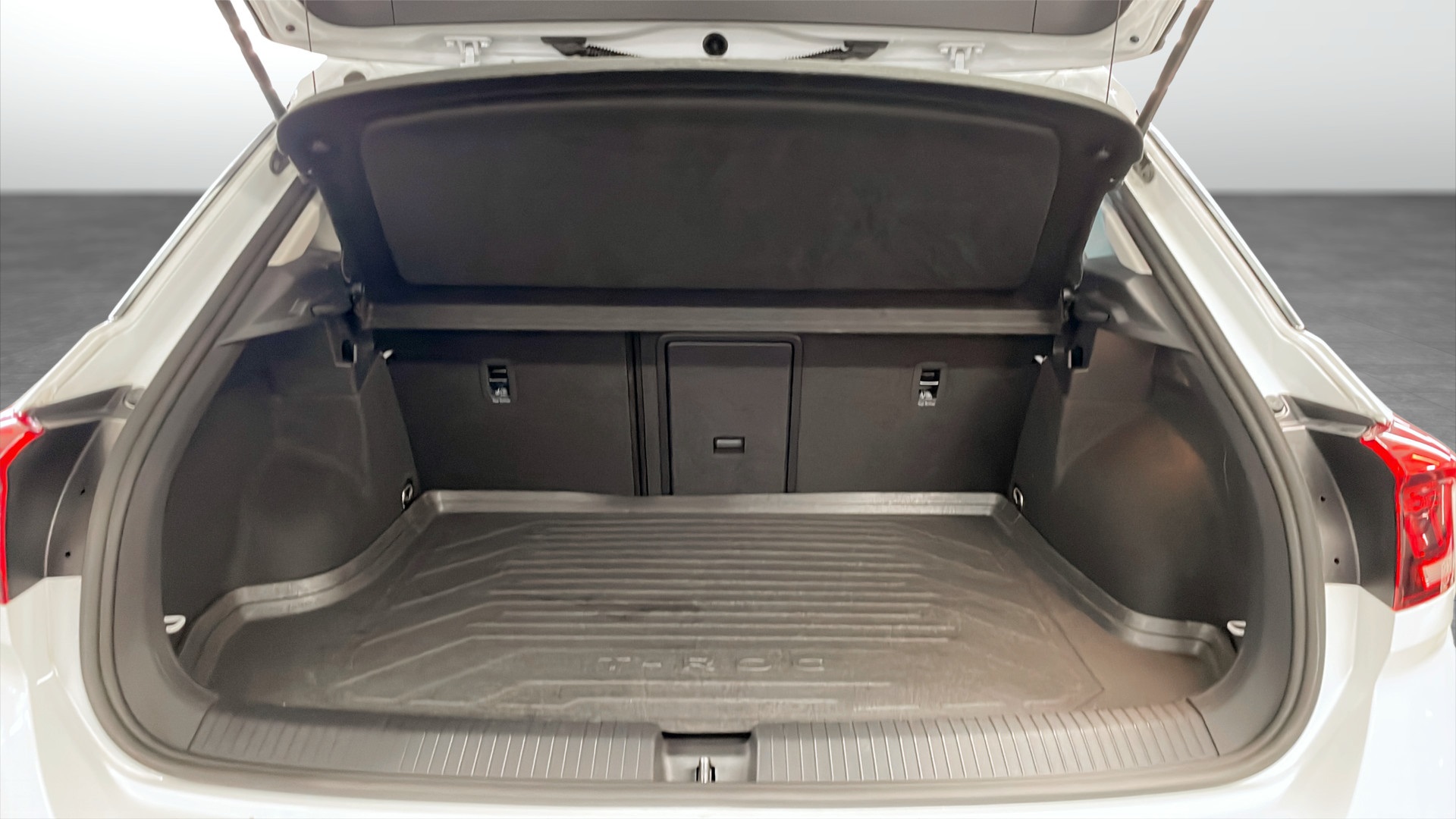 Volkswagen T-Roc FNG35T
