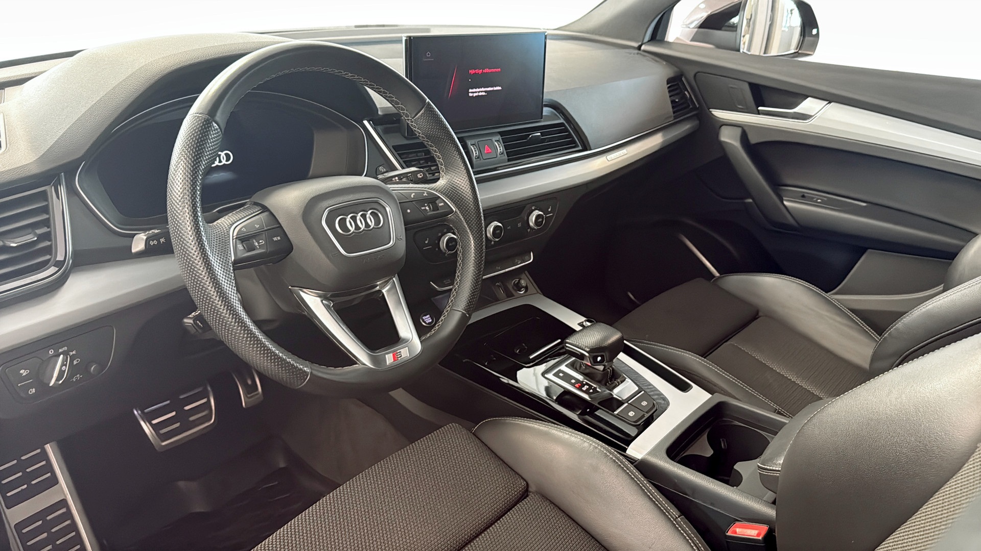 Audi Q5 FNG56G