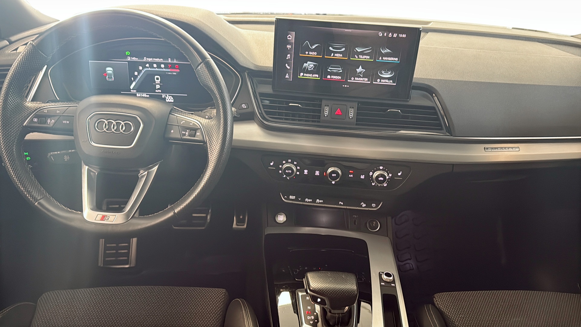 Audi Q5 FNG56G