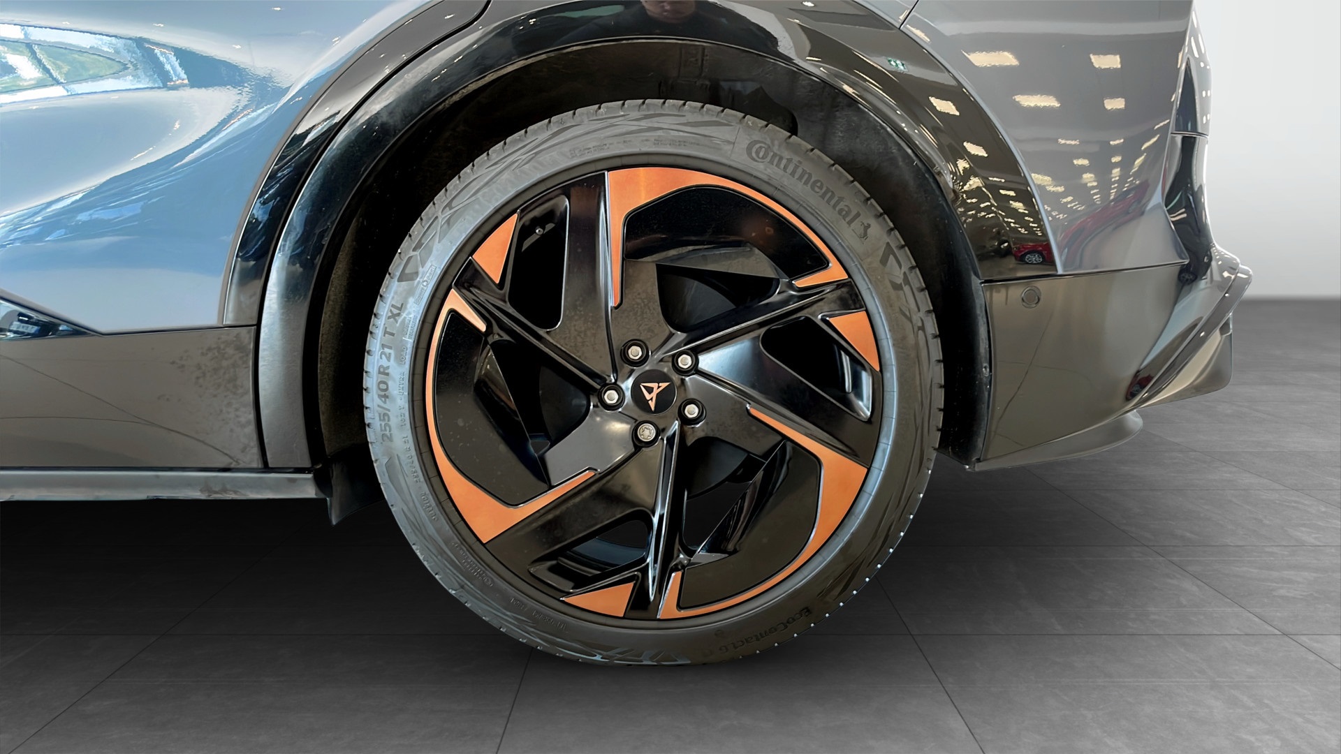 CUPRA Tavascan FNK73D