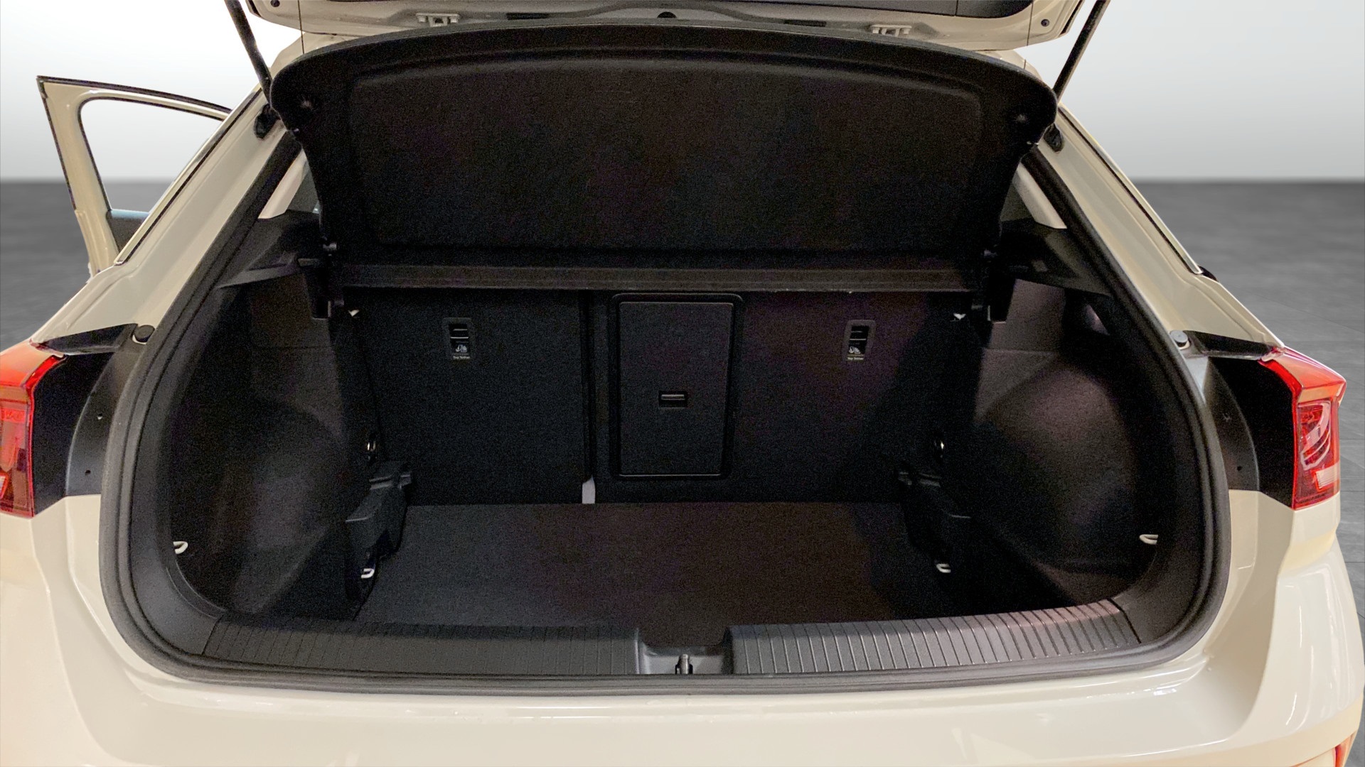Volkswagen T-Roc FOF35F