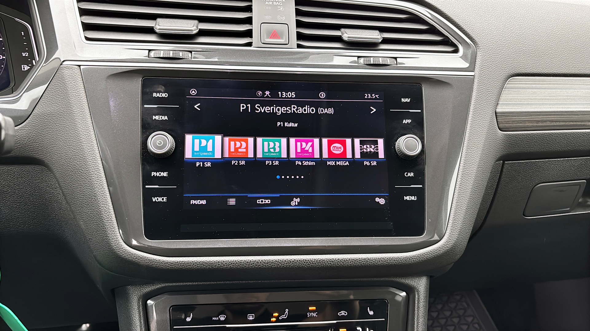 Volkswagen Tiguan Allspace FOG36F