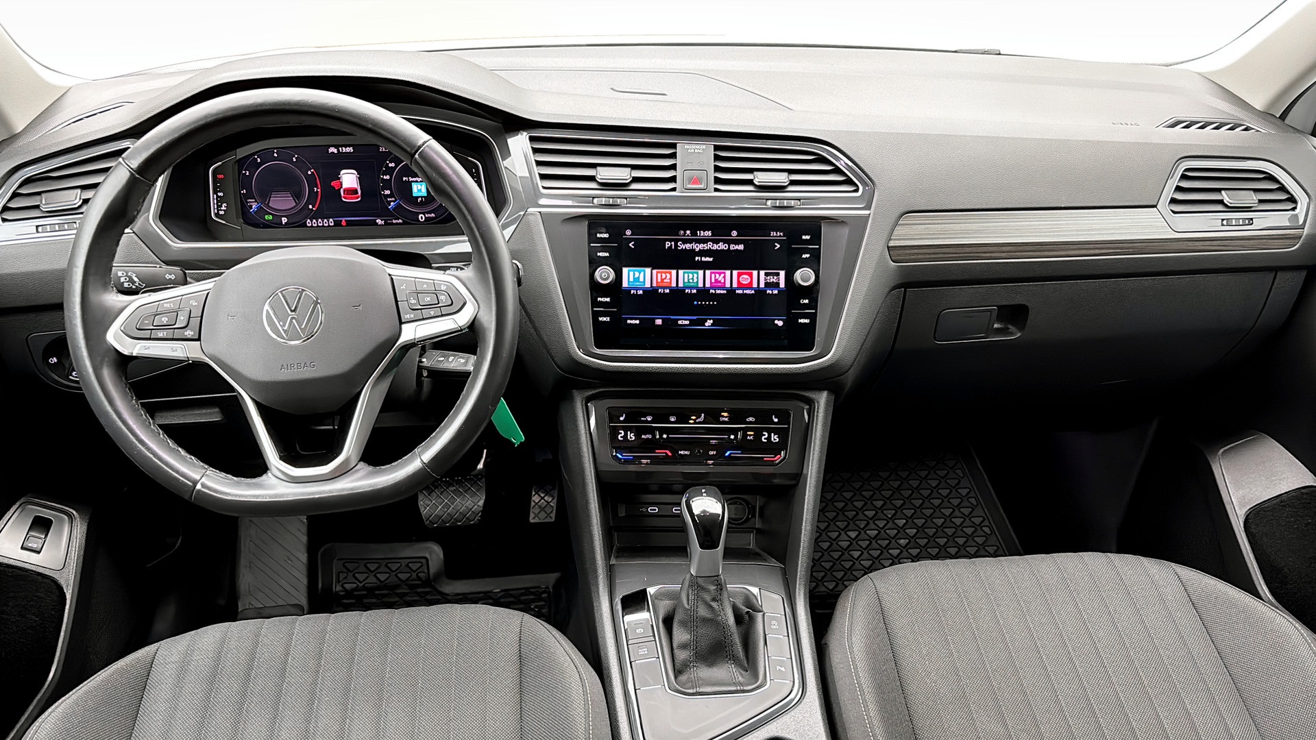 Volkswagen Tiguan Allspace FOG36F