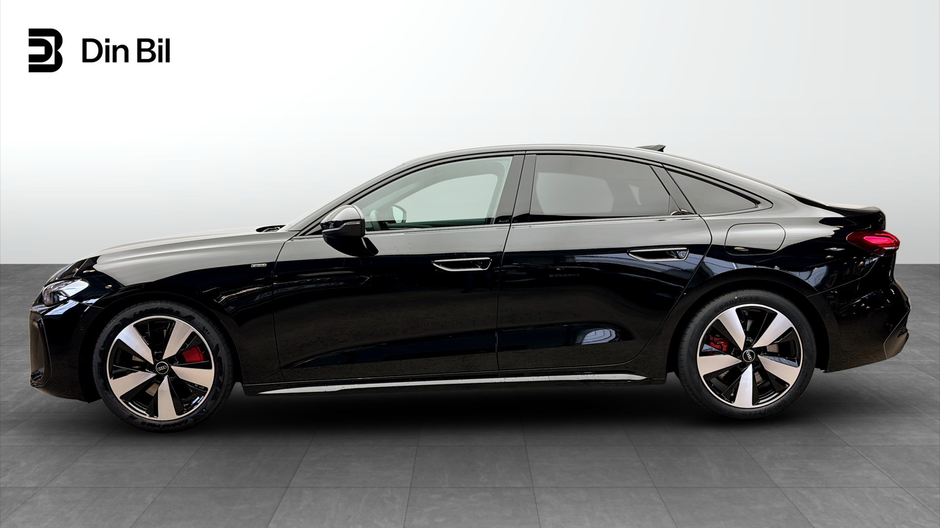Audi A5 Sedan FOJ73R