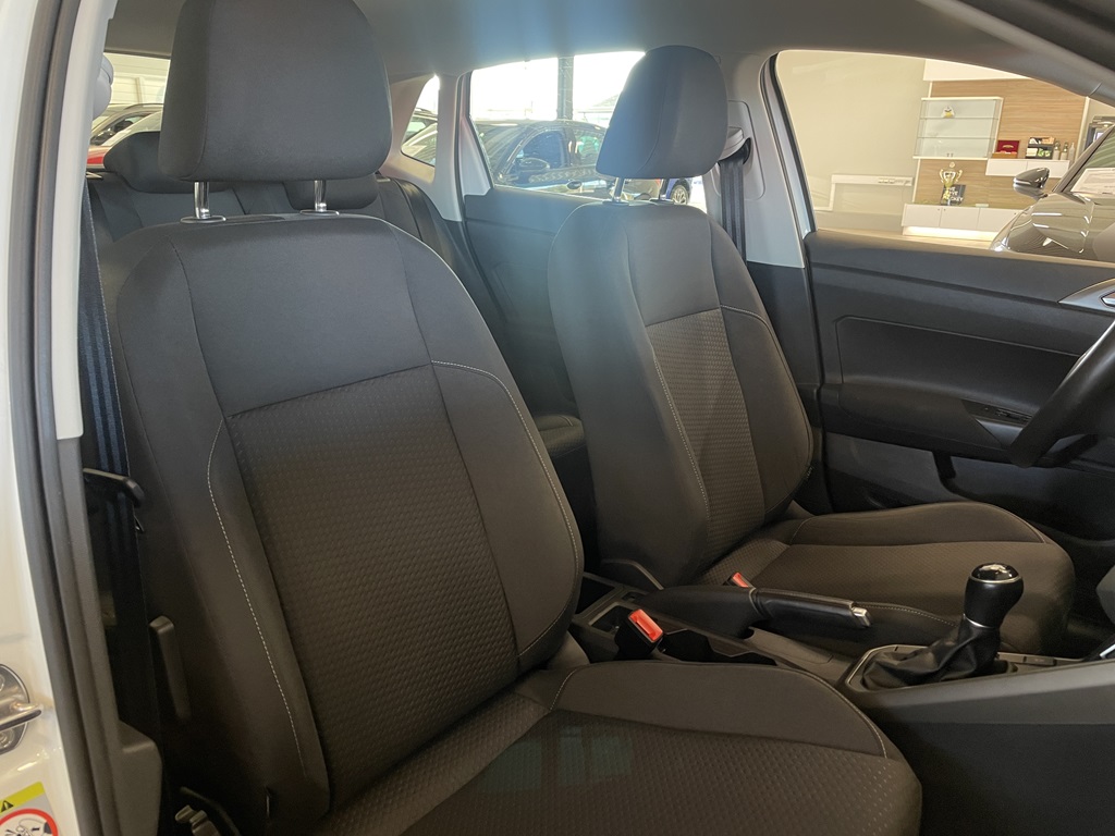 Volkswagen Polo FOT76L