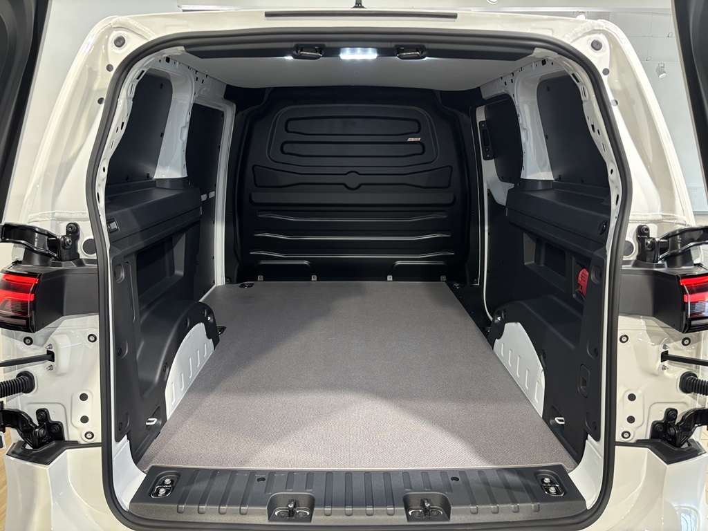Volkswagen ID. Buzz Cargo FPK57E