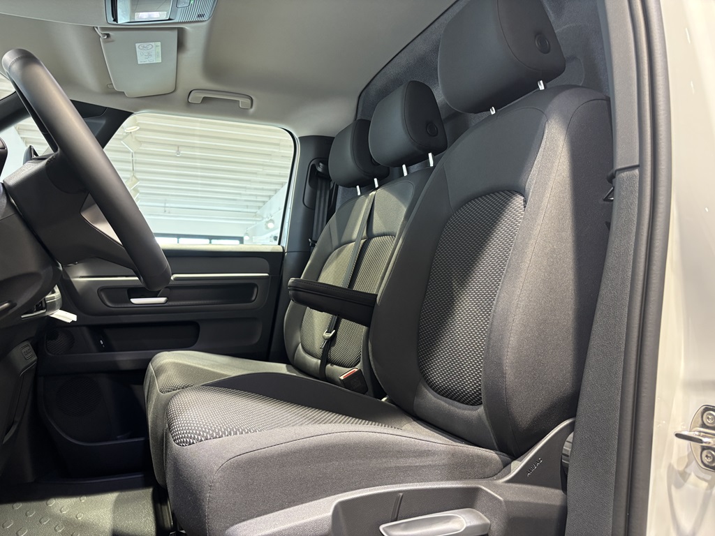 Volkswagen ID. Buzz Cargo FPK57E
