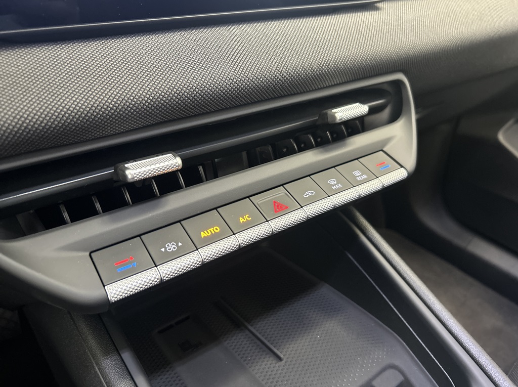 Volkswagen Polo FPM72L
