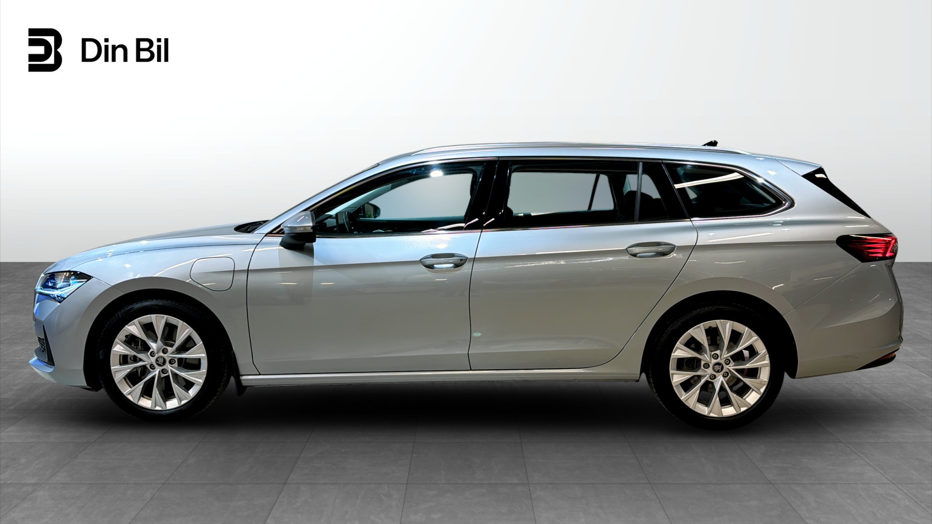 Skoda Superb Combi FPP03C