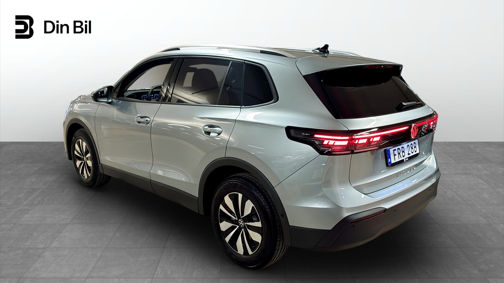 Volkswagen Tiguan FRB28B