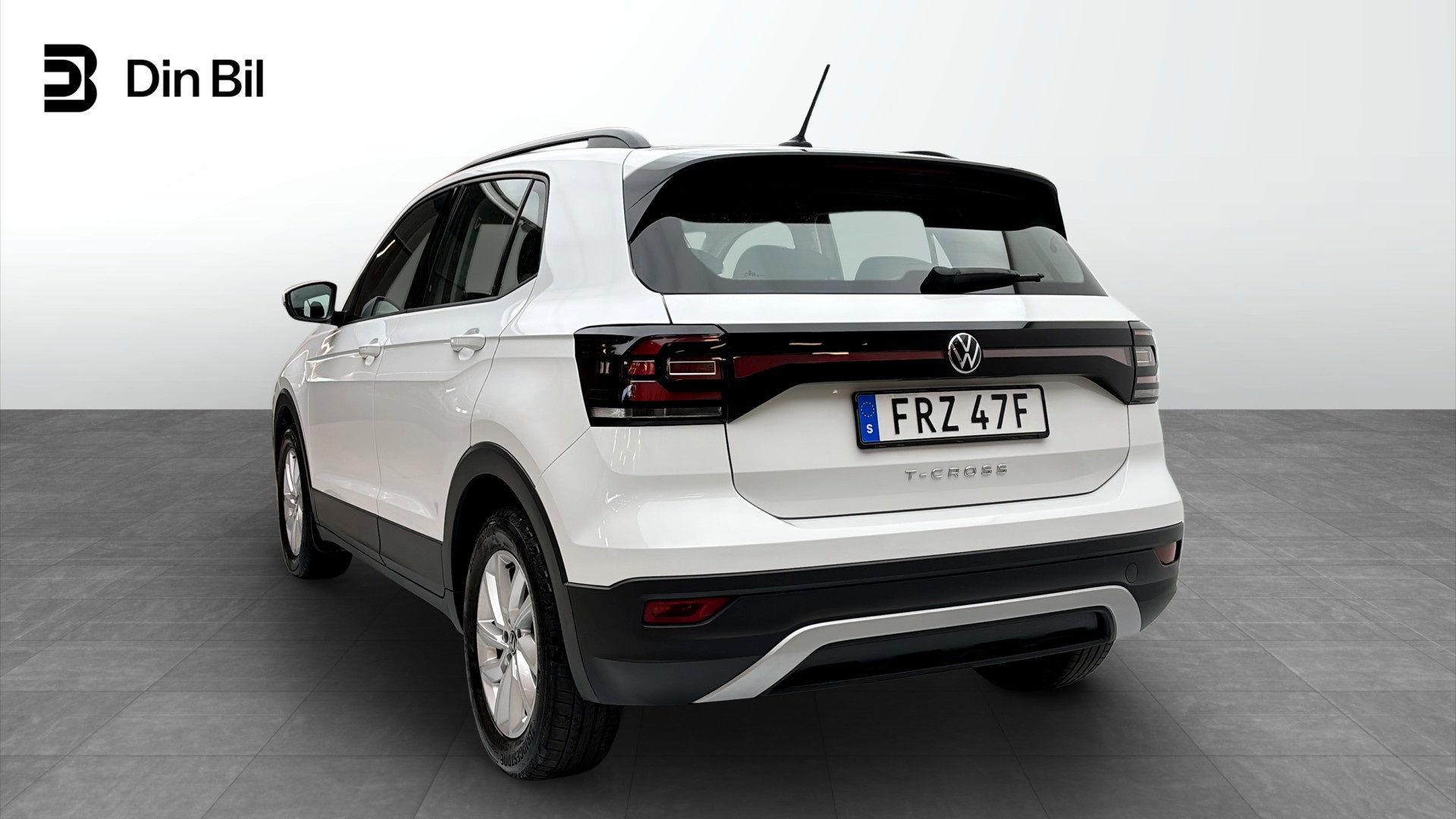 Volkswagen T-Cross FRZ47F