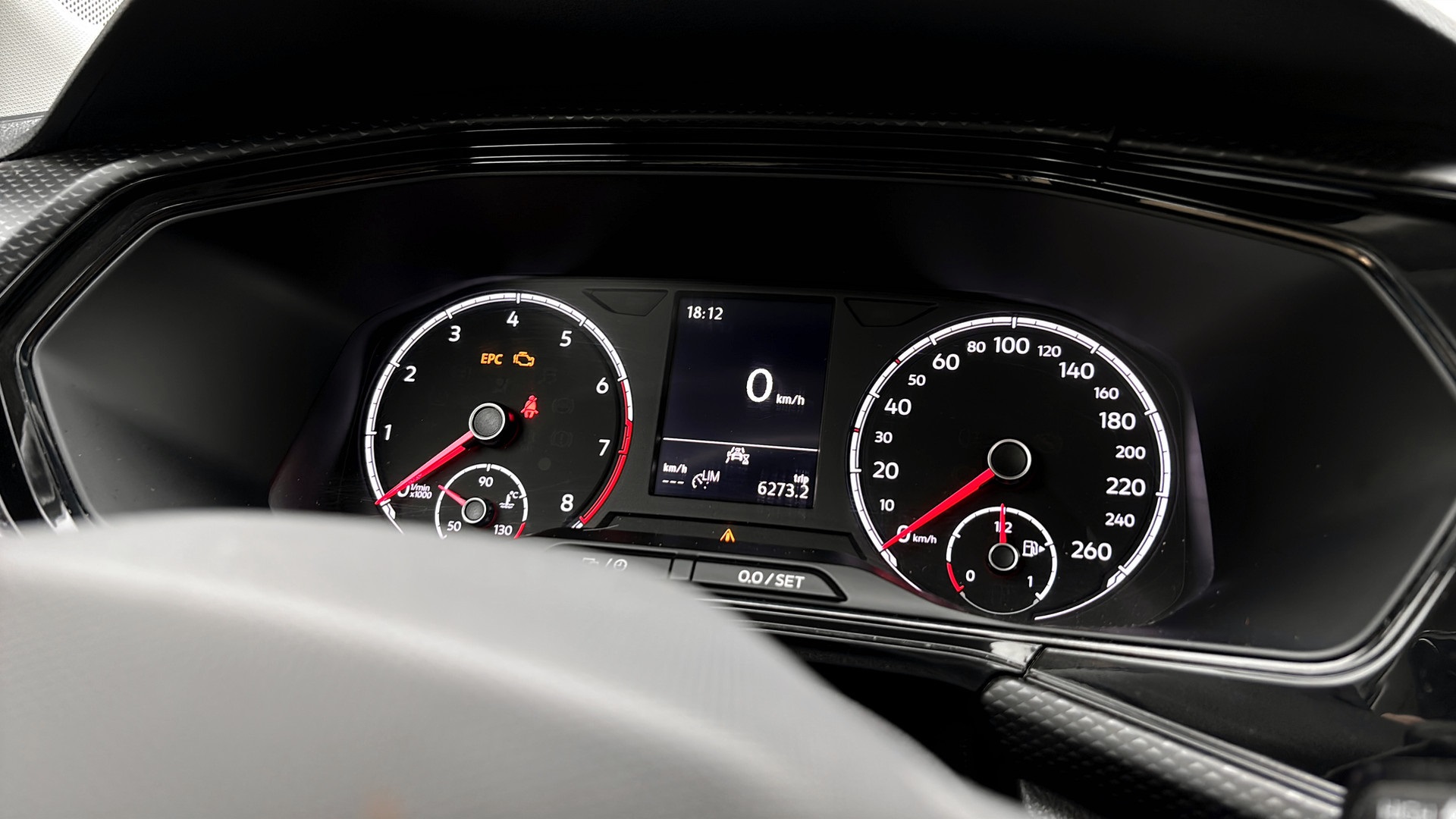 Volkswagen T-Cross FRZ47F