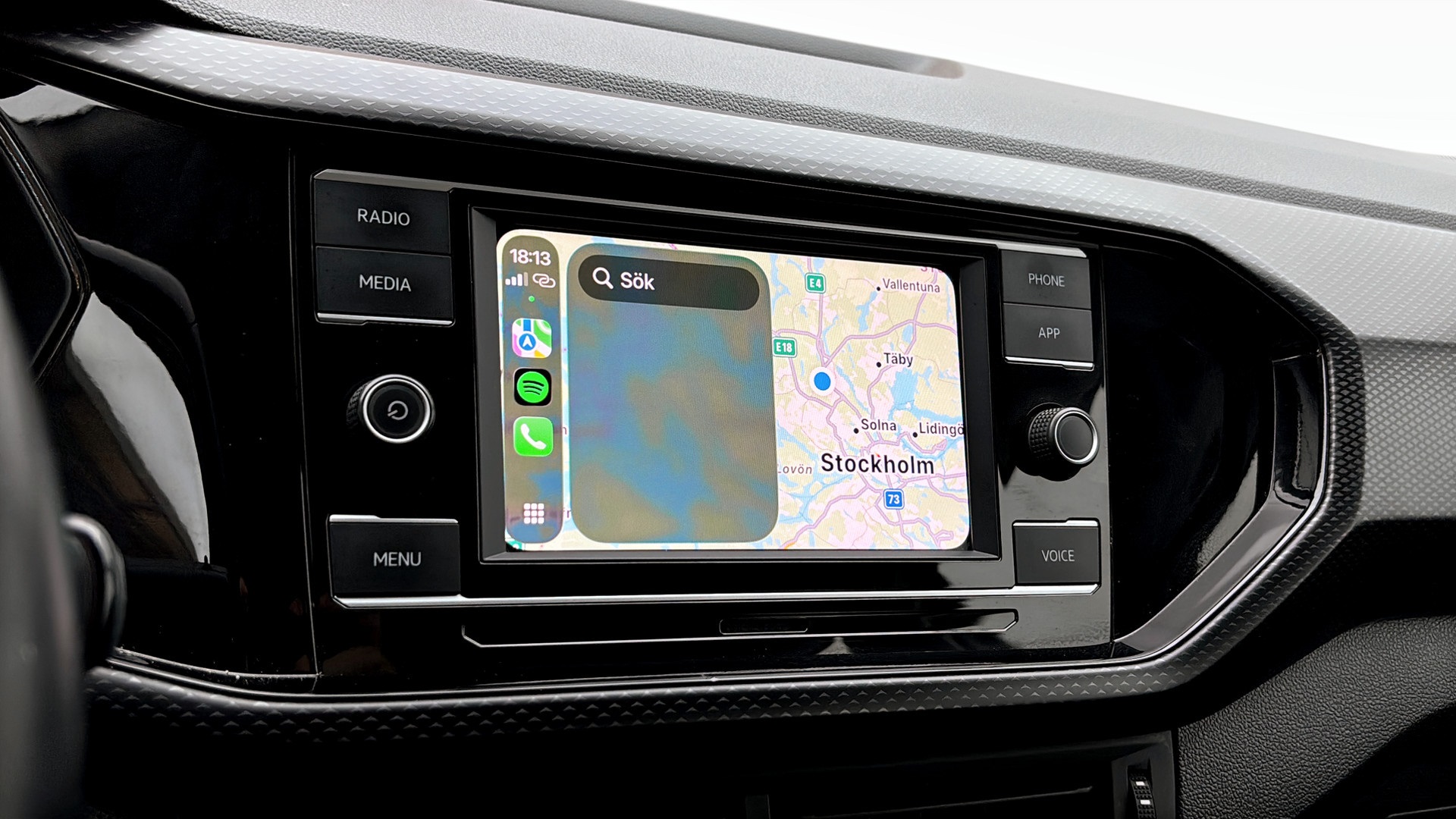 Volkswagen T-Cross FRZ47F