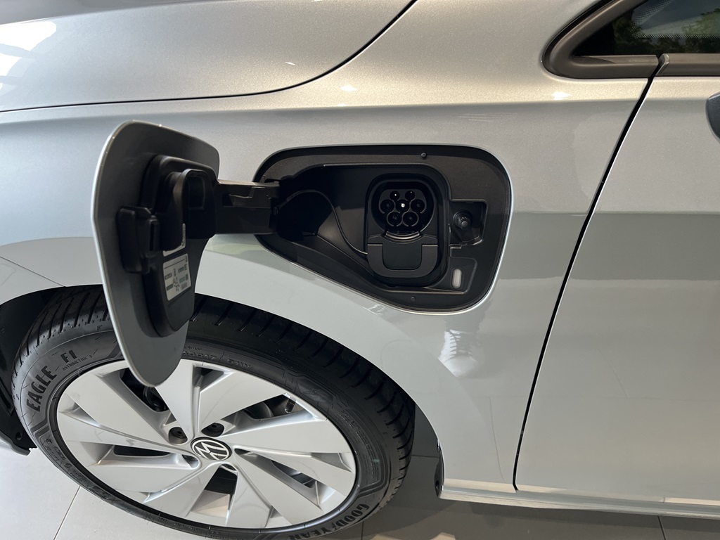 Volkswagen Golf FSP04L