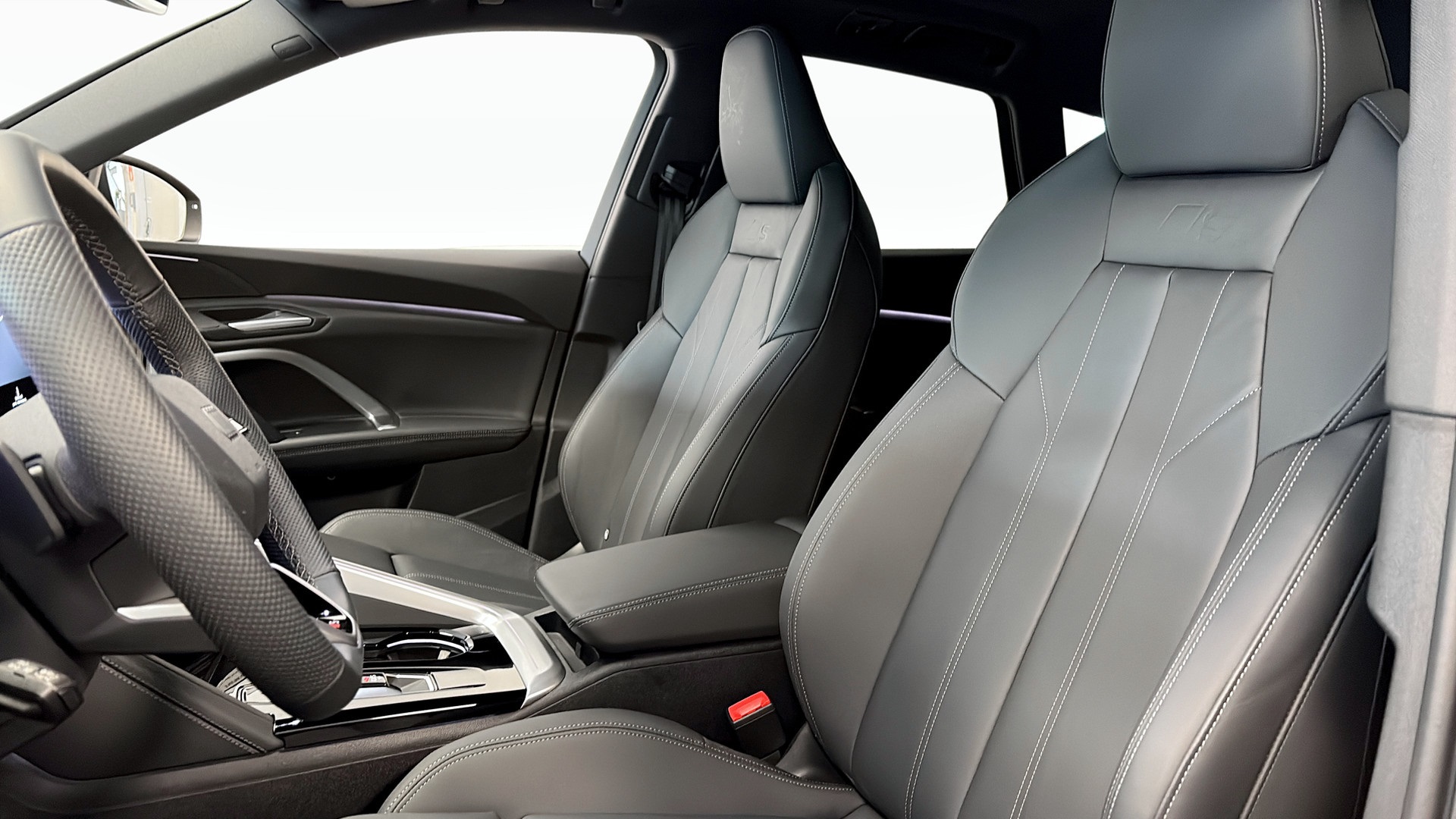 Audi Q5 Sportback FSW02U